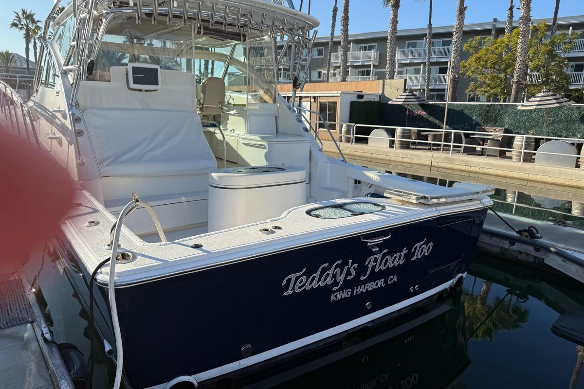 2015 Tiara Yachts 43 