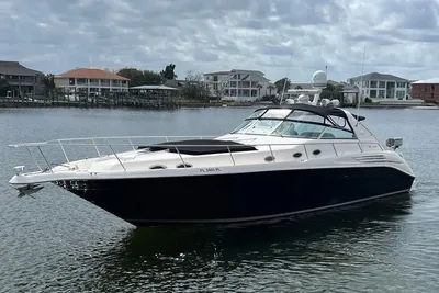 Sea Ray 450 Sundancer