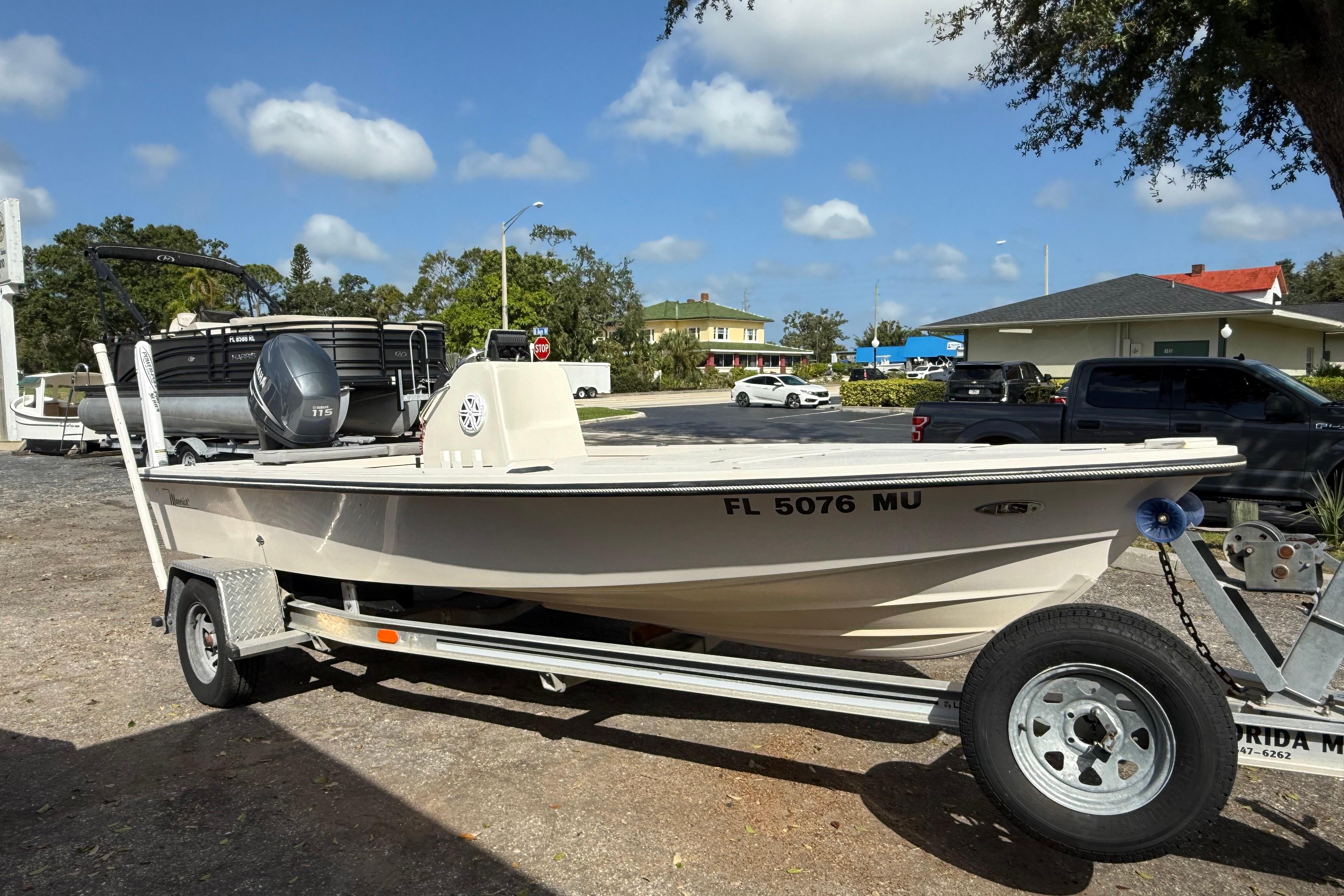 Maverick 18 Master Angler