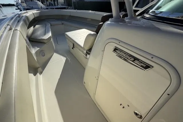  Yacht Photos Pics 2011 Hydra-Sports 4200 SF boat interior with seating and storage.