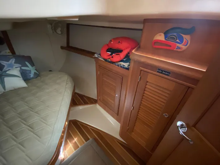 Focused Yacht Photos Pics 