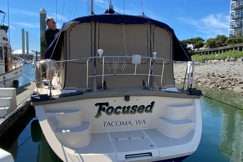 Focused Yacht Photos Pics 