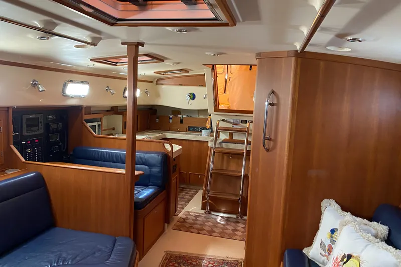 Focused Yacht Photos Pics 