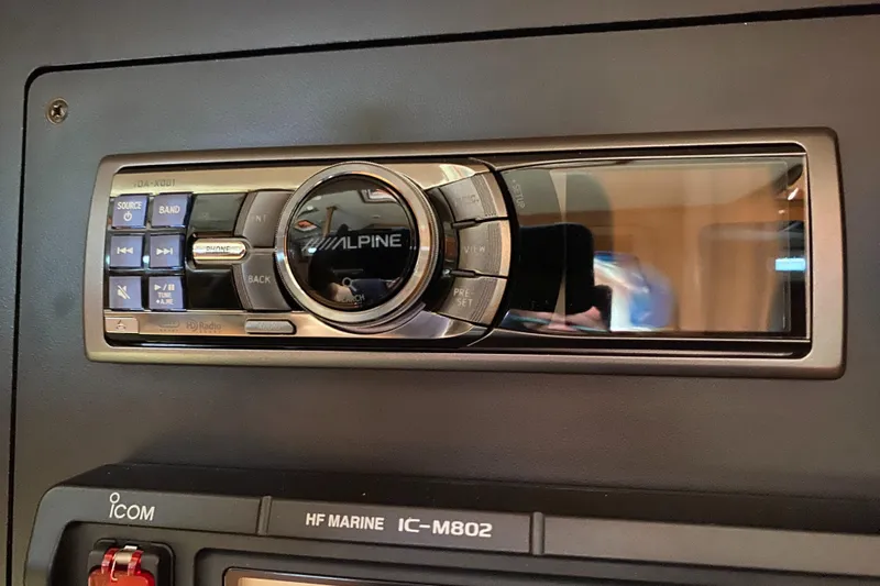 Focused Yacht Photos Pics 