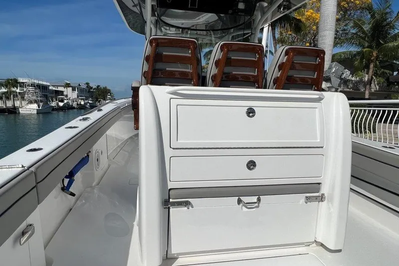 Just One More Yacht Photos Pics Vahalla 33 JUST ONE MORE - Tackle Center