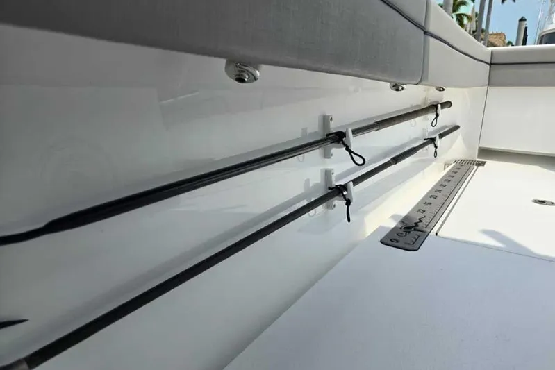 Just One More Yacht Photos Pics Vahalla 33 JUST ONE MORE - Rod Stowage