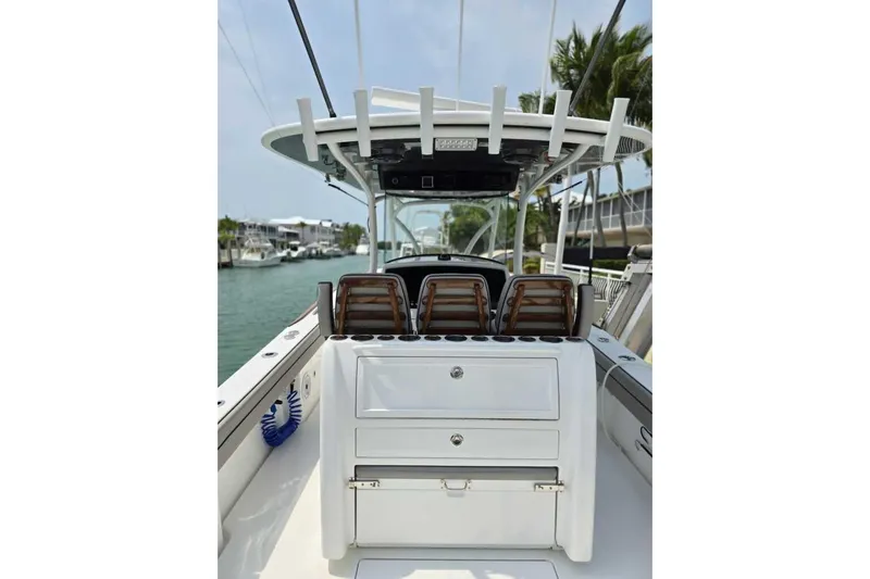 Just One More Yacht Photos Pics Vahalla 33 JUST ONE MORE - Tackle Center