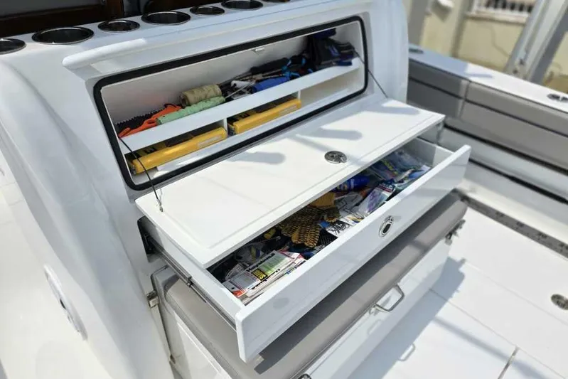 Just One More Yacht Photos Pics Vahalla 33 JUST ONE MORE - Tackle Center