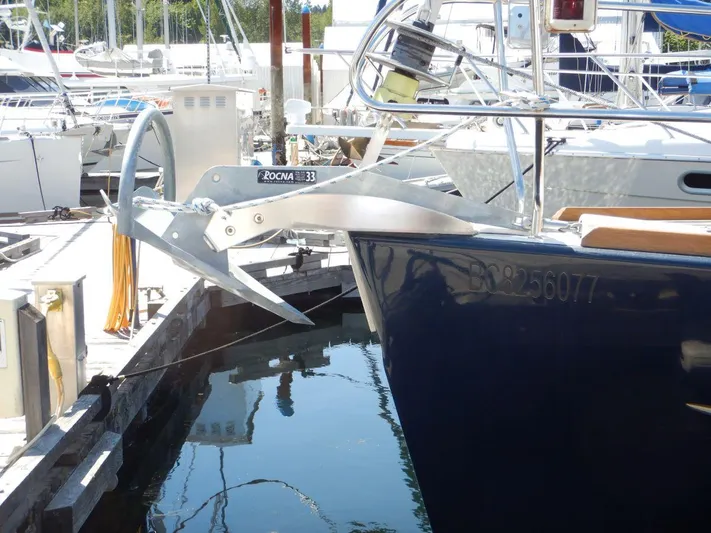 Quella Bella Yacht Photos Pics Rocna Primary Anchor