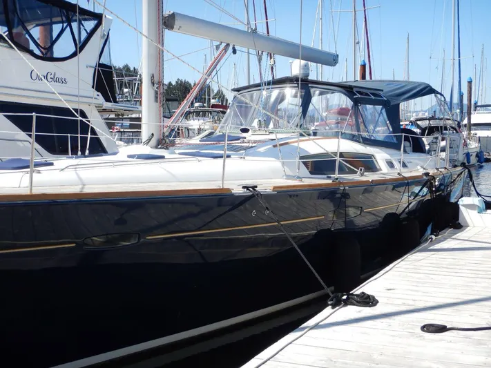 Quella Bella Yacht Photos Pics Port Side