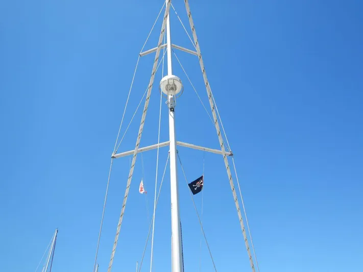 Quella Bella Yacht Photos Pics Twin Spreaders