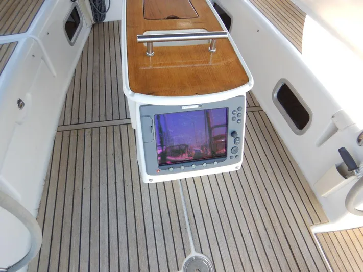 Quella Bella Yacht Photos Pics Teak Sole