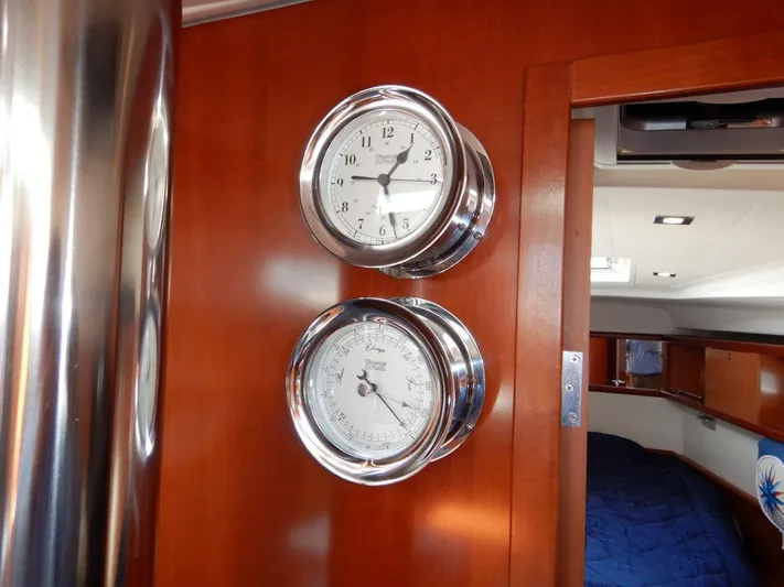 Quella Bella Yacht Photos Pics Ship's Clock & Barometer