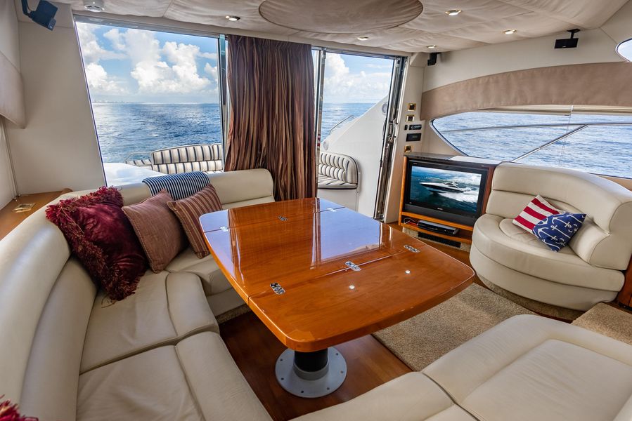 2007 Sunseeker Predator 62