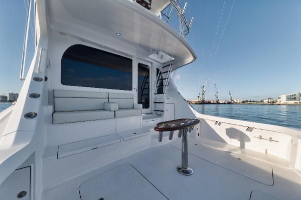 2018 Hatteras 54 
