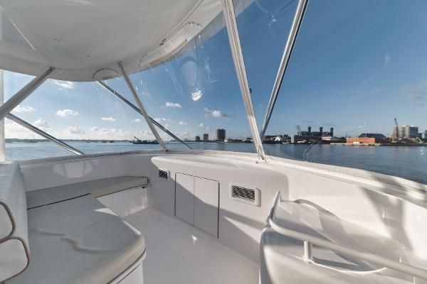 2018 Hatteras 54 