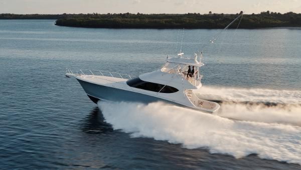 2018 Hatteras 54 