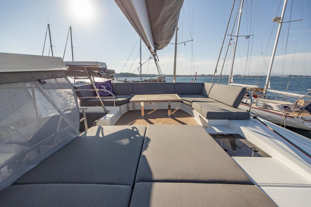 2023 Fountaine Pajot 47