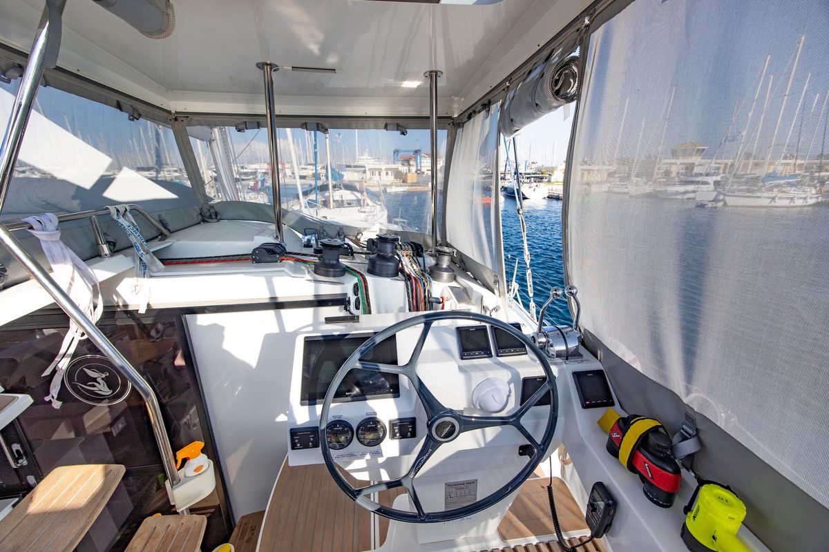 2023 Fountaine Pajot 47