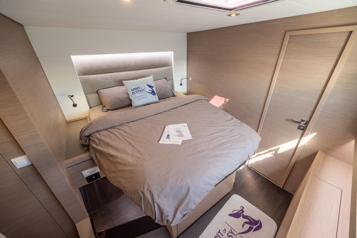 2023 Fountaine Pajot 47