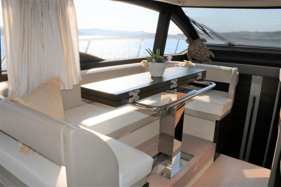 2017 Azimut 50 Flybridge