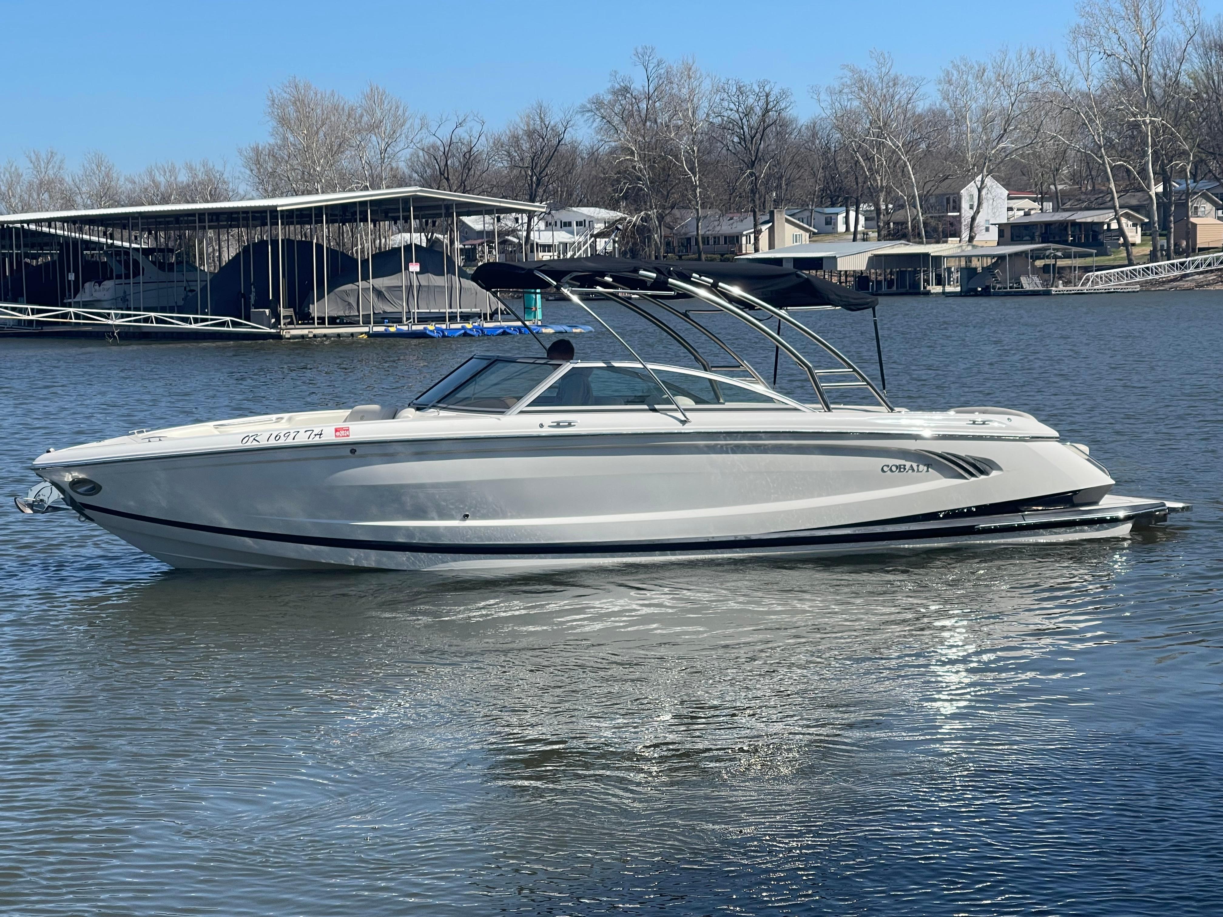 2013 Cobalt A28 Bowrider for sale - YachtWorld