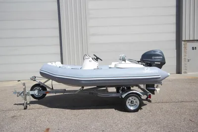 Zodiac Yachtline 360 DL PVC 40hp In Stock