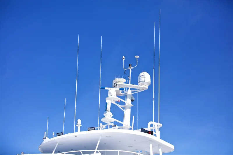 El Rey Yacht Photos Pics 