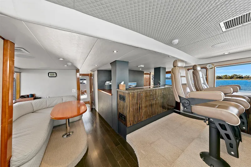 El Rey Yacht Photos Pics 