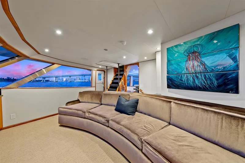 El Rey Yacht Photos Pics 