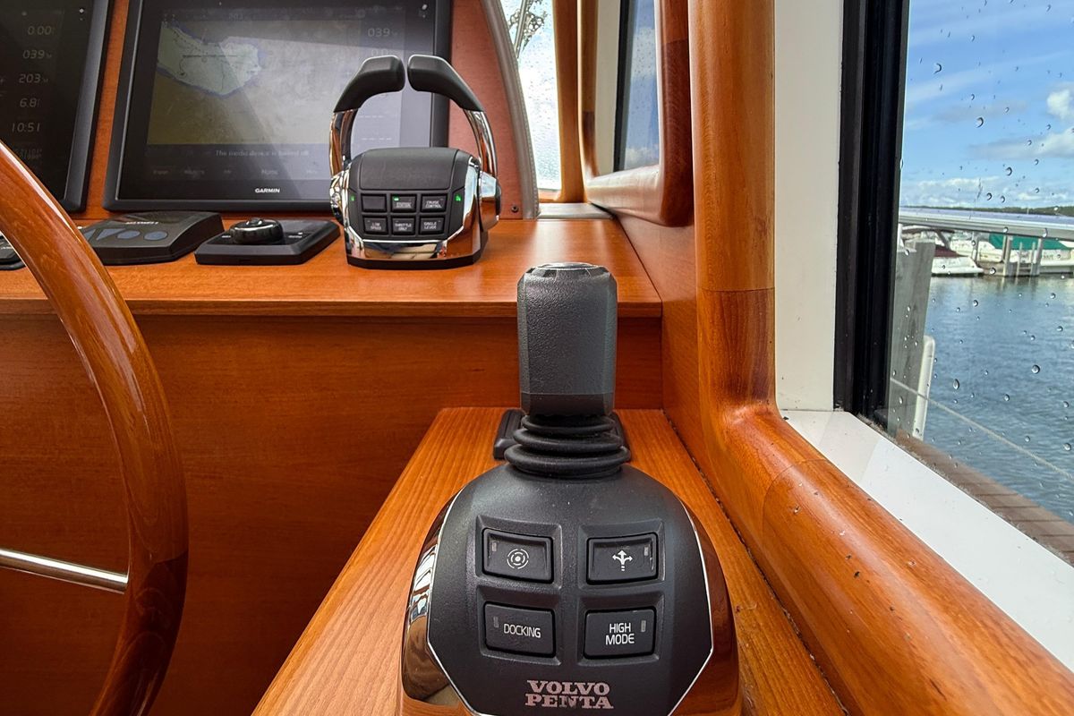 2017 Grand Banks 44 