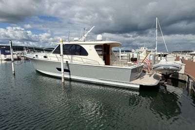 Yacht