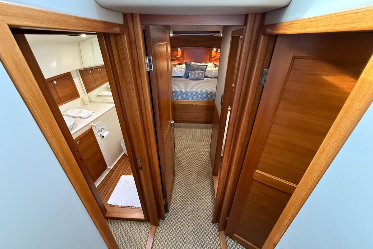 2017 Grand Banks 44 
