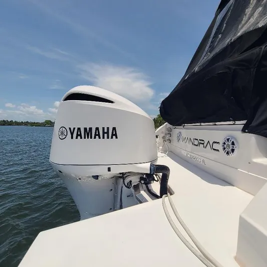 Mandrac Yacht Photos Pics 