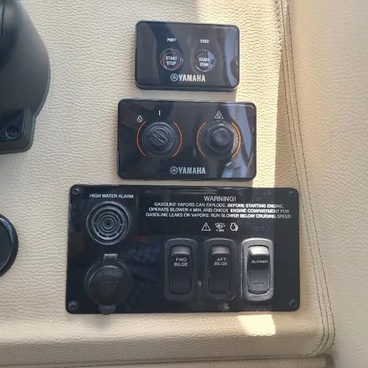 Mandrac Yacht Photos Pics 