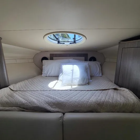 Mandrac Yacht Photos Pics 