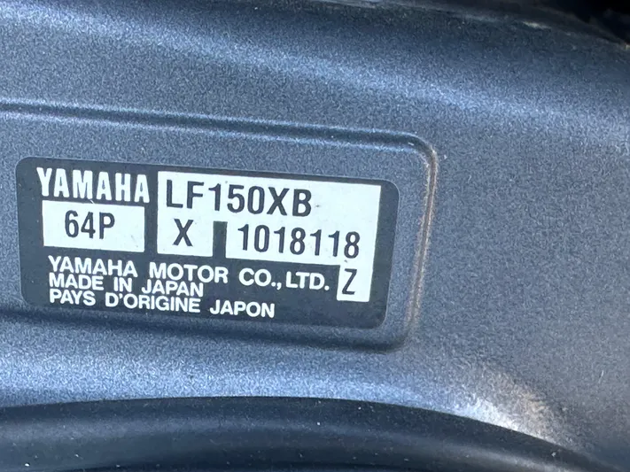 Marking Time Yacht Photos Pics Yamaha LF150XB engine label on Jeanneau Merry Fisher 855, 2016 model.