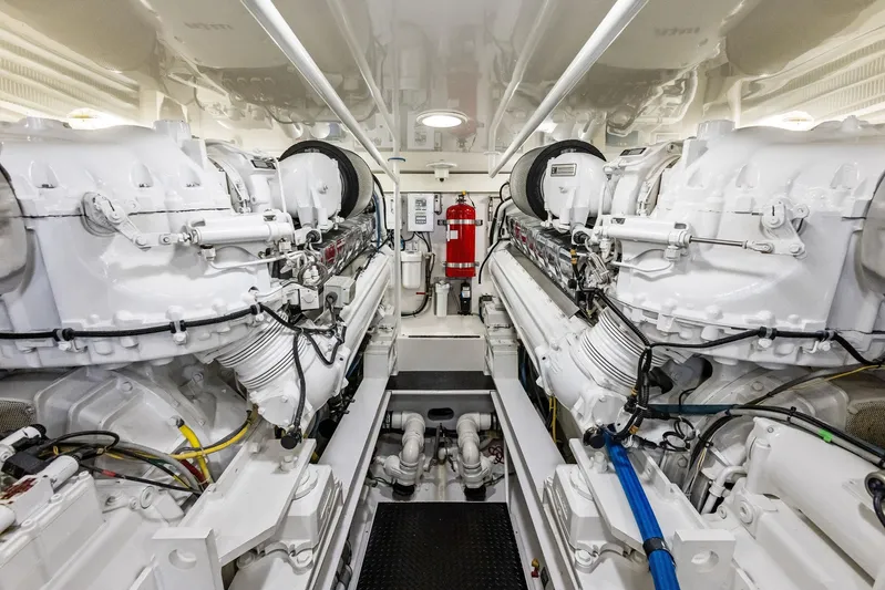 Eagle Yacht Photos Pics 