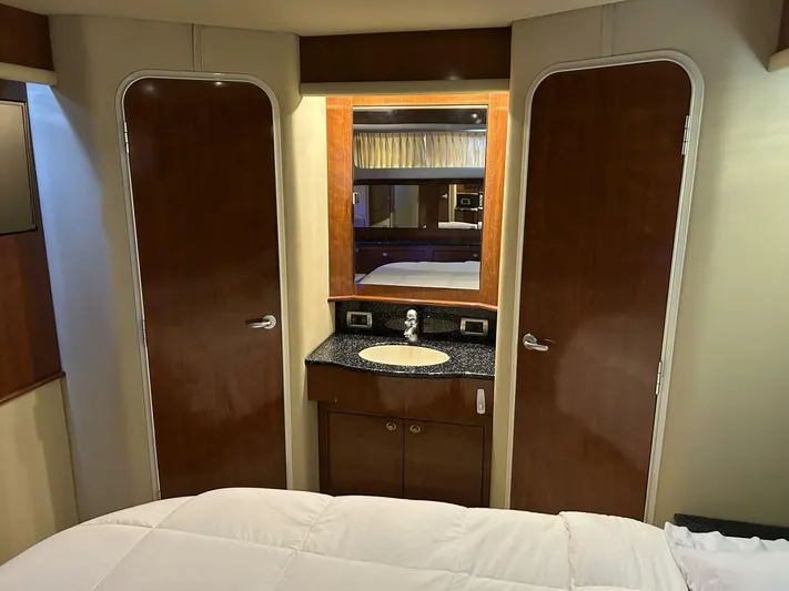 Sheri Sea II Yacht Photos Pics 