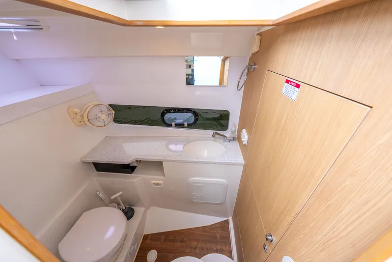 Ohana Yacht Photos Pics 