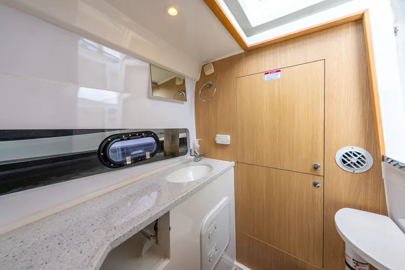 Ohana Yacht Photos Pics 