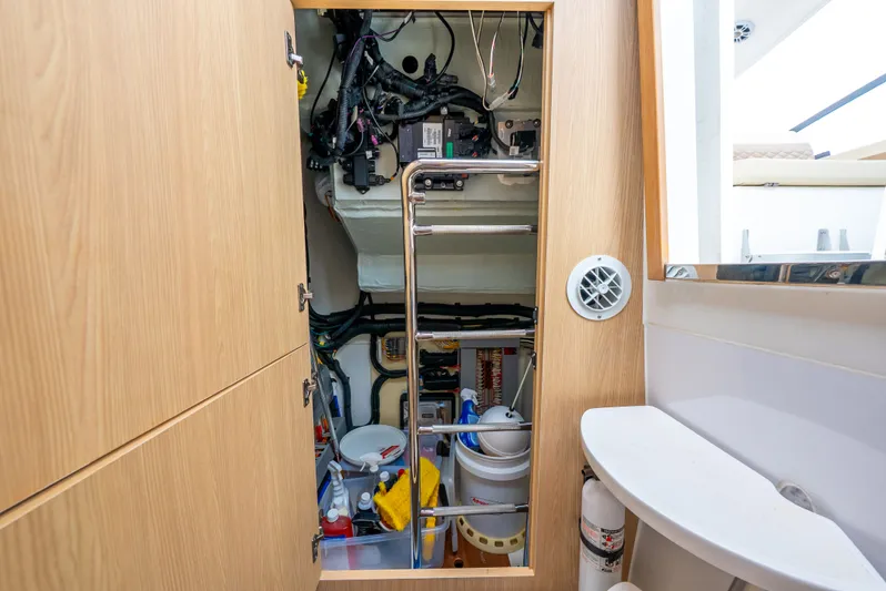 Ohana Yacht Photos Pics 