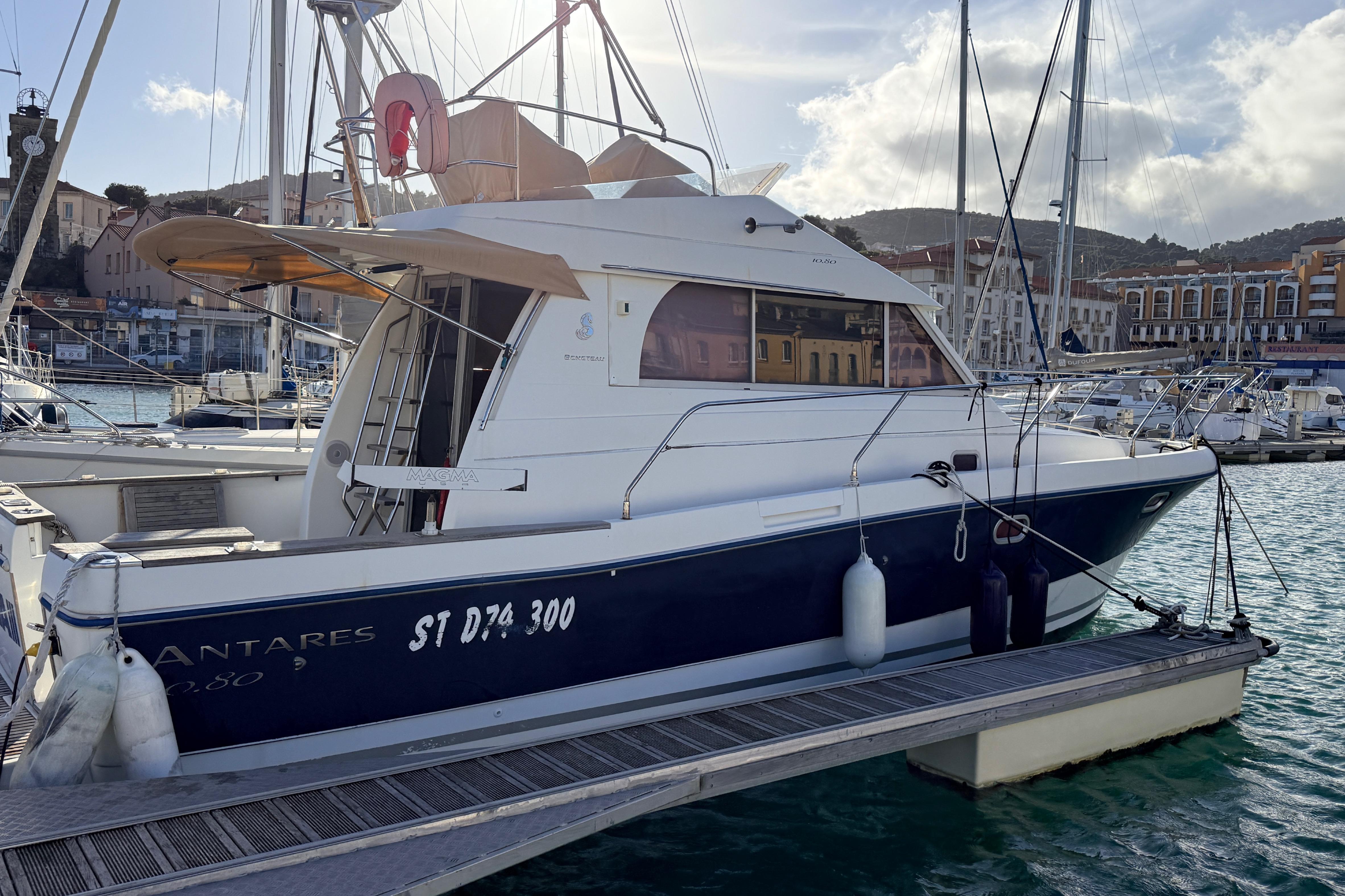 2008 Beneteau Antares 10.80