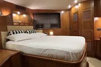 2007 Trader 42 HT