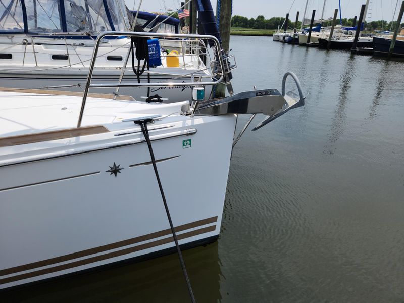 2013 Jeanneau 379 Sun Odyssey