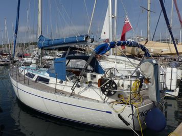 1987 Oyster Heritage 37