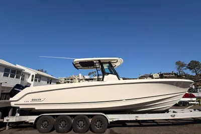 Boston Whaler 330 Outrage