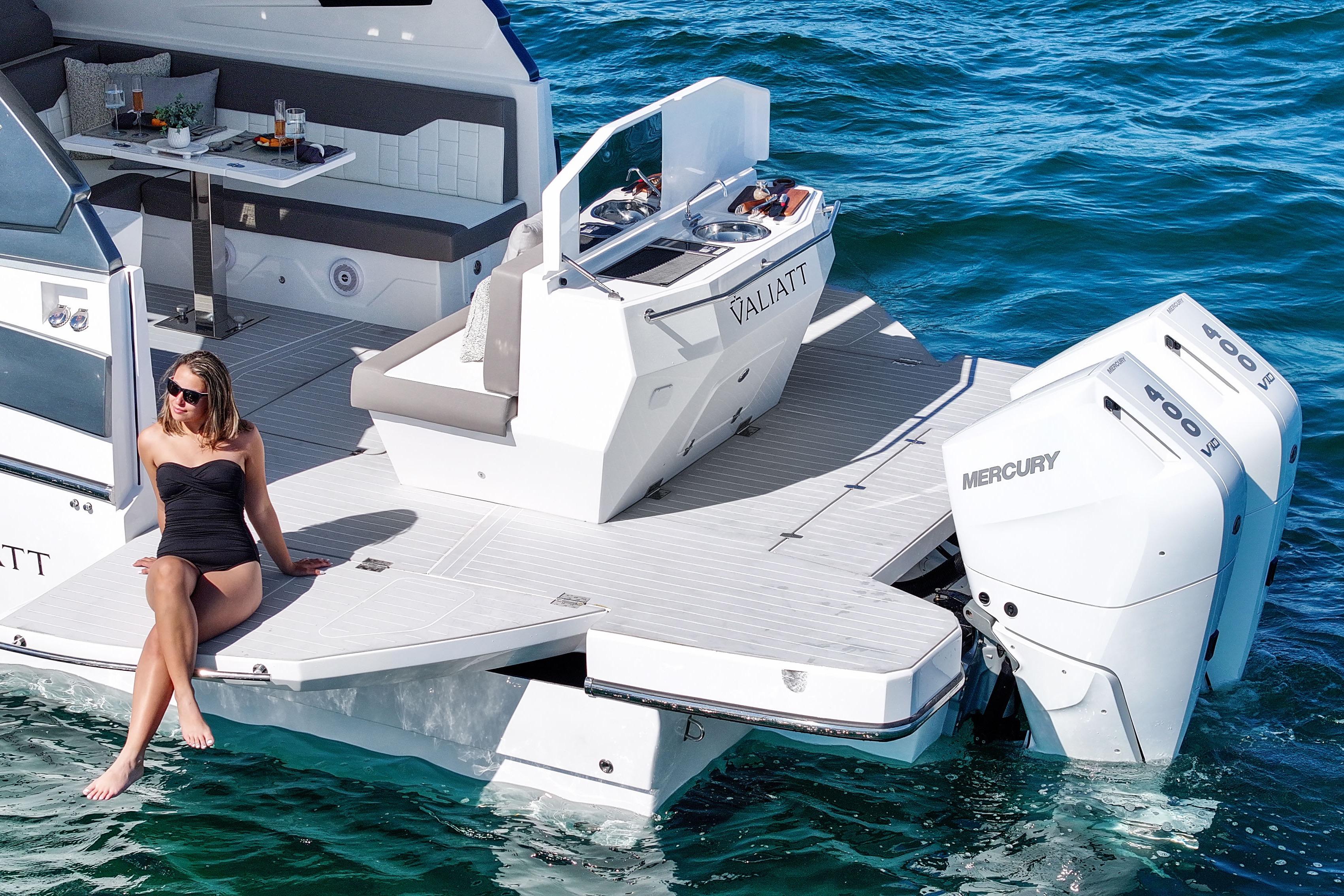 2025 VALIATT YACHTS 380 Bowrider on water, featuring luxury seating and Mercury engines.