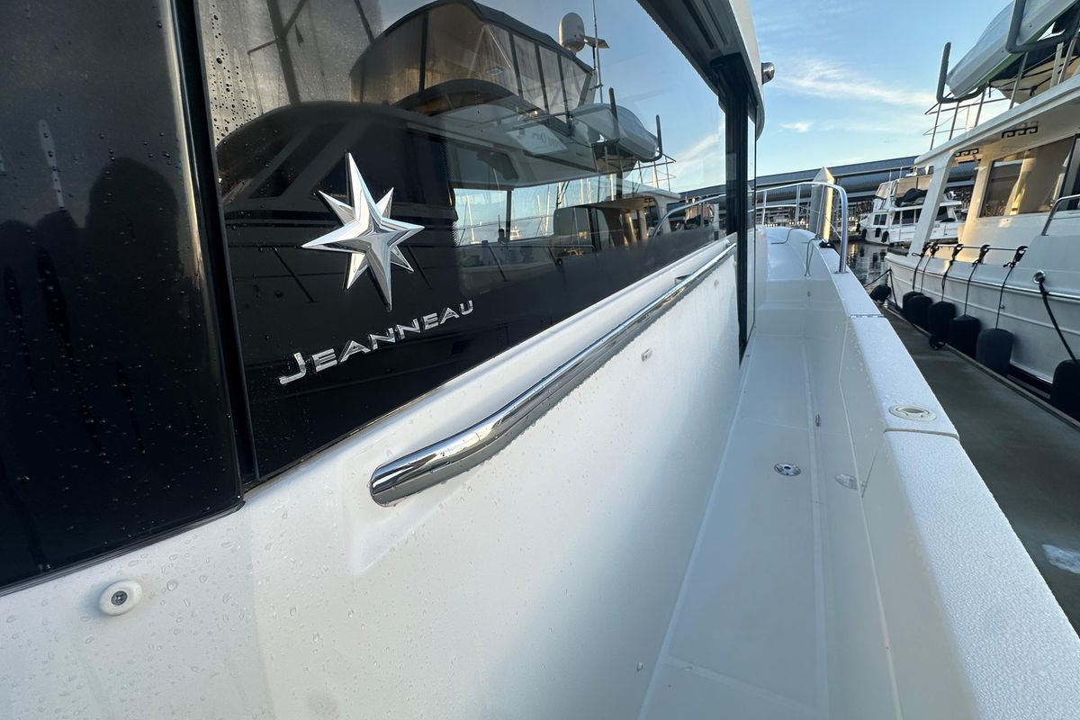 2014 Jeanneau 44
