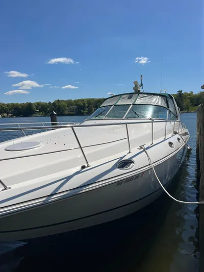 Double Trouble Yacht Photos Pics 